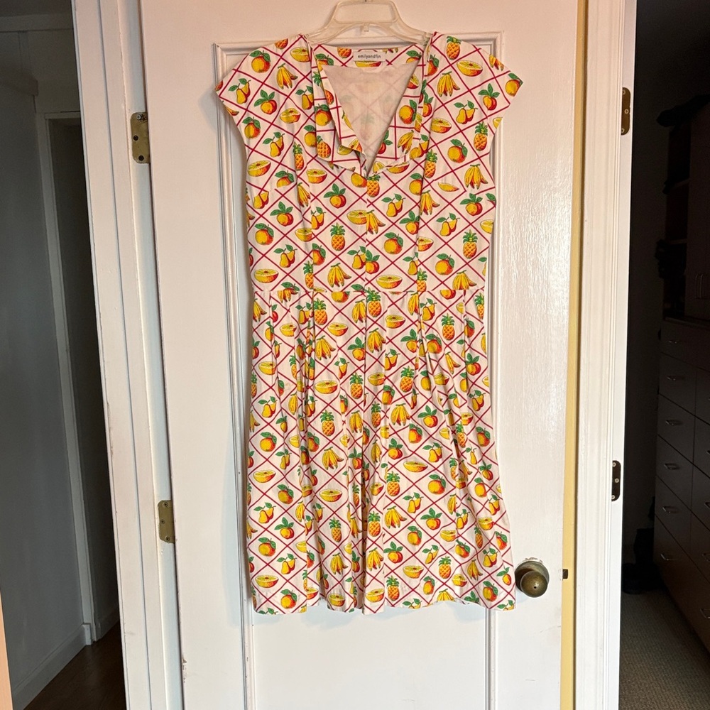Fruit-pattern party dress Emily and Fin cotton w lining